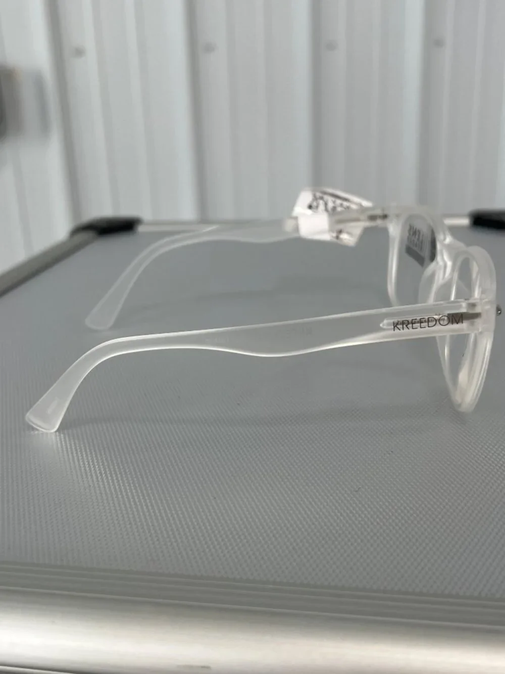 Kreedom Keep Talkin 1 Lens Reader Eyeglasses Clear Frame Patented Lens Tech NEW